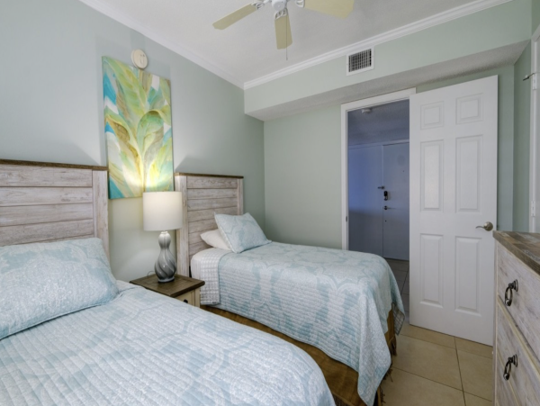 Holmes Beach Vacation Rentals Beachfront Rental with Gulf Views
